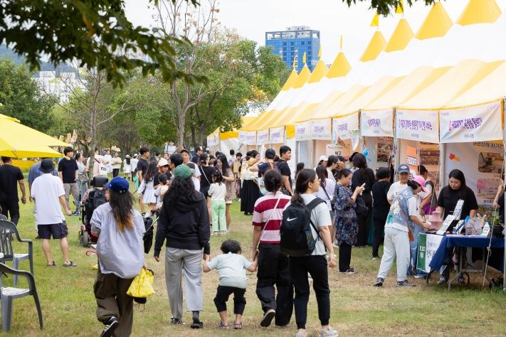 부산 북구, “따뜻한 돌봄으로 물들다” 2025년 사회복지박람회 성황리 개최