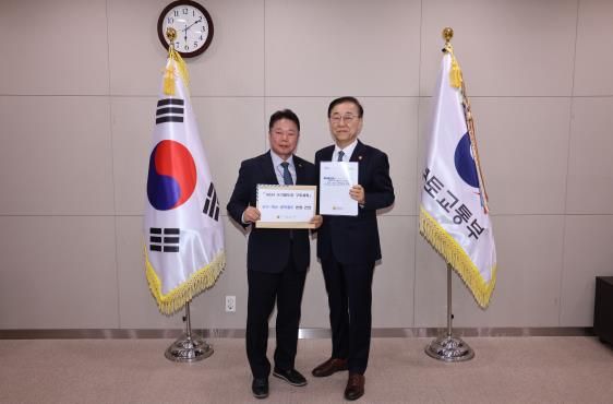 전라남도의회 임지락 의원, 김윤덕 국토부 장관 면담