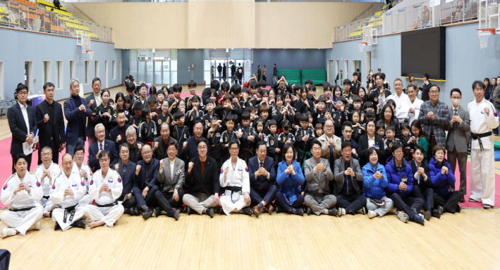 성남시의회, 제22회 성남시협회장배 합기도 대회 참석