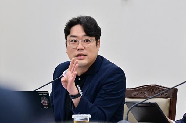 반선호 시의원‧전국교육공무직본부 부산지부 공동토론회 개최… 청소노동 환경 개선 요구 확산