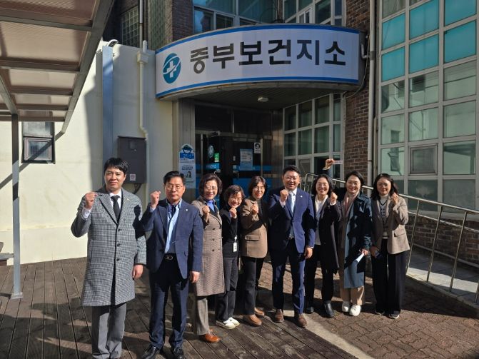 여수시의회 환경복지위원회, 중부보건지소 현장활동 전개