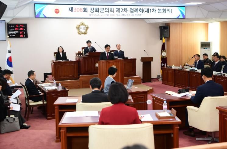 박용철 강화군수, 시정연설 통해 복합 위기 정면 돌파 선언… “미래로 나아갈 것”