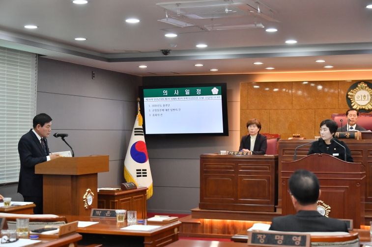 담양군의회, 회의규칙 개정 후 첫 ‘1문1답’ 군정질문 실시