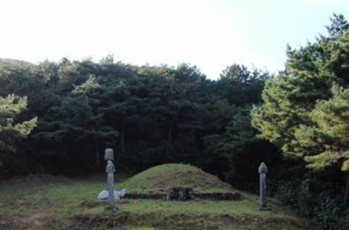 조금호 부부 묘