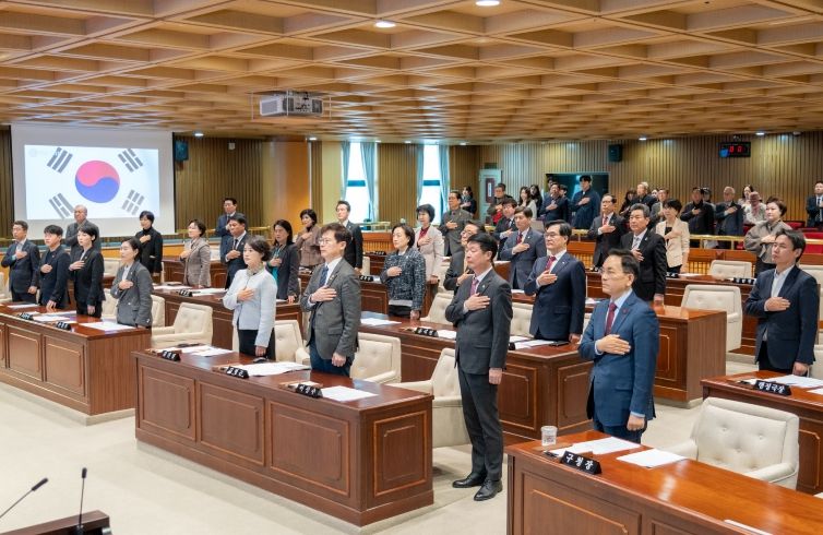 제332회 임시회 제1차 본회의(전경)