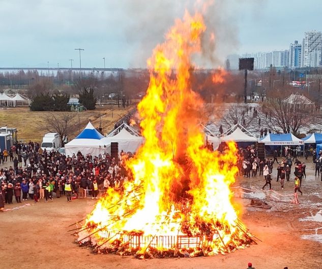 부산 북구 제31회 정월대보름 달맞이 행사 개최
