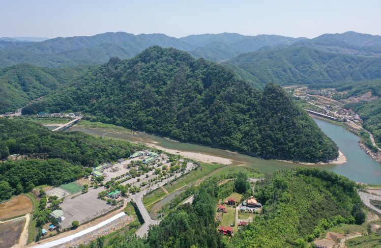 홍천 9경 중 제1경 팔봉산 관광지, 개장!